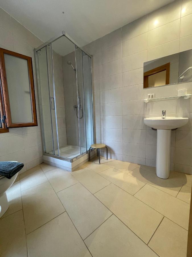 P&R Hostals Codolar Tossa de Mar Exterior photo